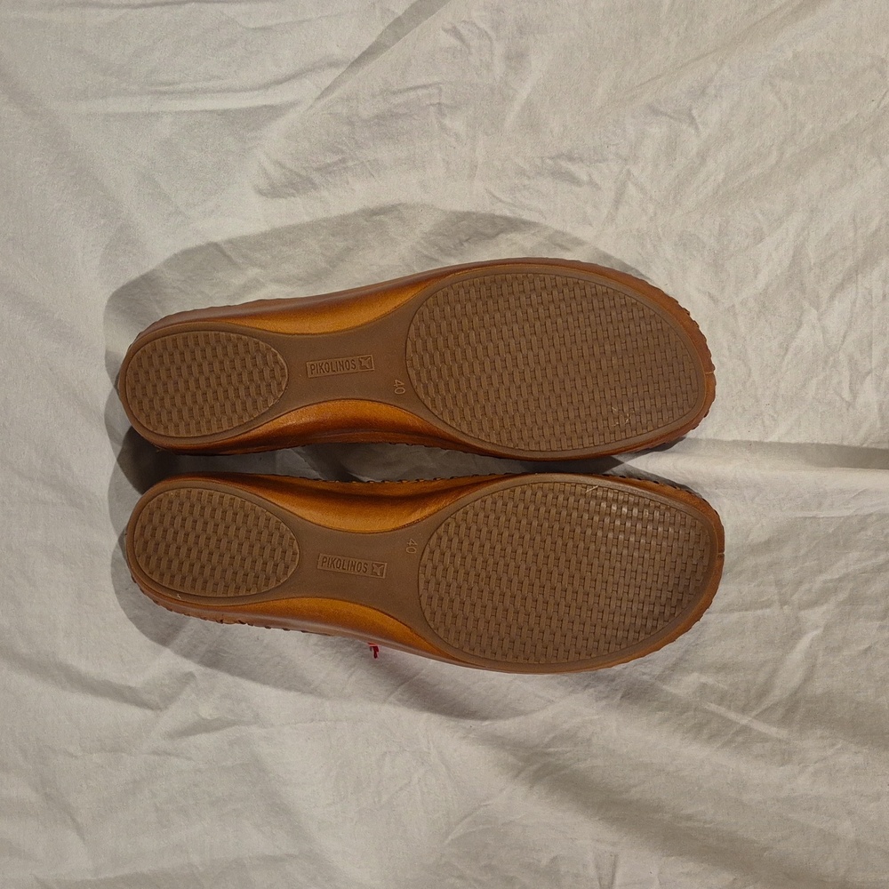 PIKOLINOS Brown Flats with Cutout Design - Picture 3 of 6